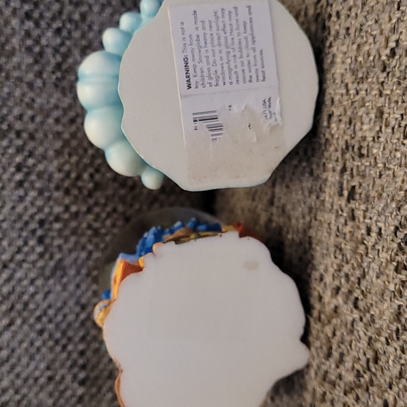 Two Disney Tigger from Winnie The Pooh Mini Snow Globes - Picture 2 of 8